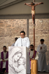 Misa del Peregrino, este sábado 7 de marzo, en la explanada del Castillo de Javier.
