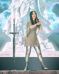 Fotos del concierto de Laura Pausini en el Navarra Arena