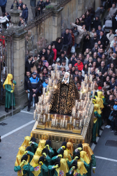 Fotos de la procesión de Viernes Santo en Pamplona
