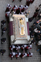 Fotos de la procesión de Viernes Santo en Pamplona