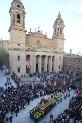 Fotos de la procesión de Viernes Santo en Pamplona