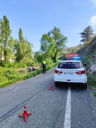 Fotos del accidente con un herido grave de 27 años en Egüés