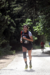 Participantes en el I Cross de Úcar disputado este domingo, 17 de mayo