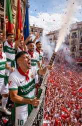 Jugadores del Elche, protagonista del Chupinazo