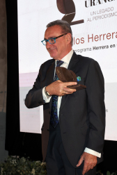 Fotos de la entrega del III Premio José Javier Uranga a Carlos Herrera