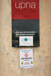 Foto de la OPE de maestros en la Universidad Pública de Navarra.