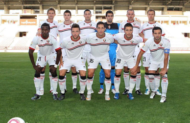 Logroñés 0 - Osasuna 3. Imágenes del primer encuentro de la pretemporada 2011-2012 de Osasuna, jugado ante el Logroñés que los de Mendilibar han ganado con solvencia.
