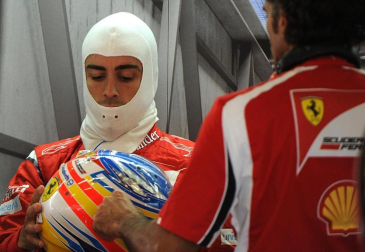 El piloto español Fernando Alonso (Ferrari) sigue demostrando que la evolución de su monoplaza va por buen camino y ha marcado este viernes el mejor registro en la primera sesión de entrenamientos libres del Gran Premio de Alemania, una vez más marcado de cerca por los Red Bull de Sebastian Vettel y Mark Webber.