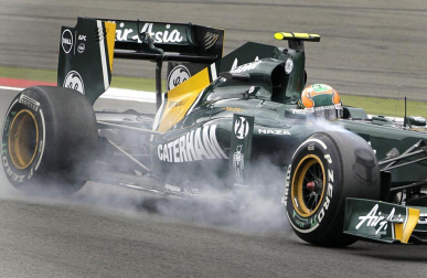 El piloto español Fernando Alonso (Ferrari) sigue demostrando que la evolución de su monoplaza va por buen camino y ha marcado este viernes el mejor registro en la primera sesión de entrenamientos libres del Gran Premio de Alemania, una vez más marcado de cerca por los Red Bull de Sebastian Vettel y Mark Webber.