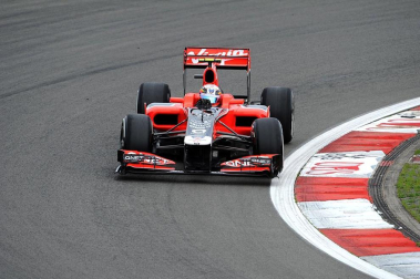 El piloto español Fernando Alonso (Ferrari) sigue demostrando que la evolución de su monoplaza va por buen camino y ha marcado este viernes el mejor registro en la primera sesión de entrenamientos libres del Gran Premio de Alemania, una vez más marcado de cerca por los Red Bull de Sebastian Vettel y Mark Webber.
