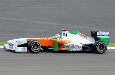 El piloto español Fernando Alonso (Ferrari) sigue demostrando que la evolución de su monoplaza va por buen camino y ha marcado este viernes el mejor registro en la primera sesión de entrenamientos libres del Gran Premio de Alemania, una vez más marcado de cerca por los Red Bull de Sebastian Vettel y Mark Webber.