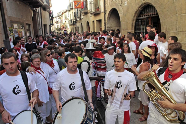 Chupinazo en las fiestas de Lumbier