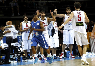 Final del Eurobasket de Lituania 2011 disputada entre España y Francia con victoria española por 98-85.