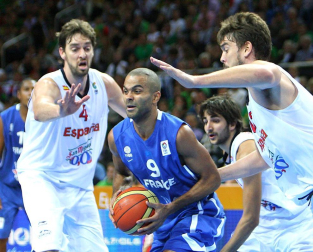 Final del Eurobasket de Lituania 2011 disputada entre España y Francia con victoria española por 98-85.
