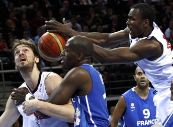 Final del Eurobasket de Lituania 2011 disputada entre España y Francia con victoria española por 98-85.