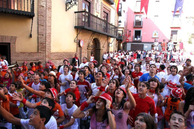 Imágenes de las fiestas en la localidad navarra de Corella y en la celebración de San Fermín Chiquito en Pamplona.