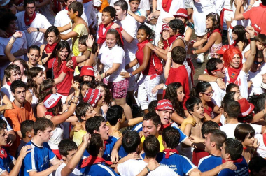 Imágenes de las fiestas en la localidad navarra de Corella y en la celebración de San Fermín Chiquito en Pamplona.