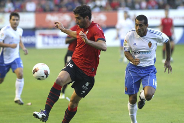 Imágenes del partido entre Osasuna y el Zaragoza, en el que los rojillos se impusieron 3-0 durante la novena jornada del Fútbol de Primera División.