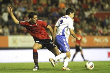 Imágenes del partido entre Osasuna y el Zaragoza, en el que los rojillos se impusieron 3-0 durante la novena jornada del Fútbol de Primera División.