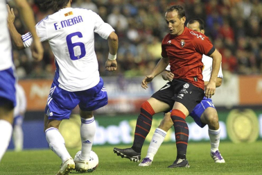 Imágenes del partido entre Osasuna y el Zaragoza, en el que los rojillos se impusieron 3-0 durante la novena jornada del Fútbol de Primera División.