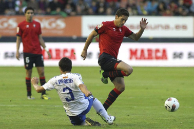 Imágenes del partido entre Osasuna y el Zaragoza, en el que los rojillos se impusieron 3-0 durante la novena jornada del Fútbol de Primera División.