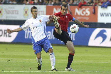 Imágenes del partido entre Osasuna y el Zaragoza, en el que los rojillos se impusieron 3-0 durante la novena jornada del Fútbol de Primera División.