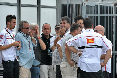 Imágenes del circuito de Sepang en Malasia tras conocerse la noticia de la muerte de Marco Simoncelli
