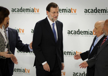 Rajoy y Rubalcaba se enfrentan en el debate televisado por la Academia de televisión, en el Palacio de Congresos.