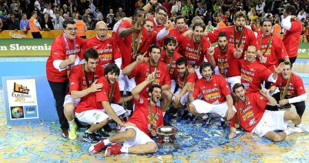 Final del Eurobasket de Lituania 2011 disputada entre España y Francia con victoria española por 98-85.