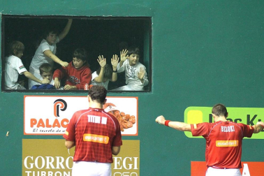 La despedida de Rubén Beloki en el frontón Labrit de Pamplona el 3 de diciembre de 2011