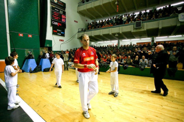 La despedida de Rubén Beloki en el frontón Labrit de Pamplona el 3 de diciembre de 2011