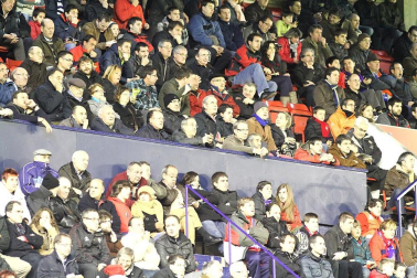 Búscate en la grada del Osasuna 2- Betis 1
