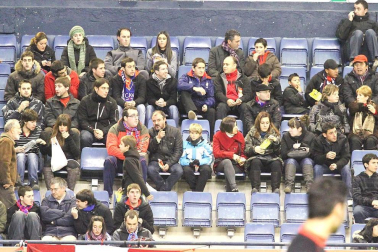 Búscate en la grada del Osasuna 2- Betis 1