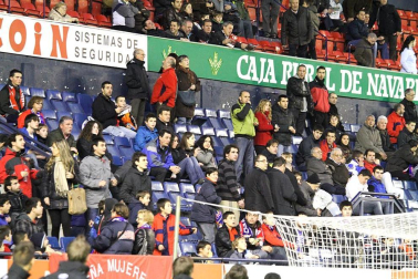 Búscate en la grada del Osasuna 2- Betis 1