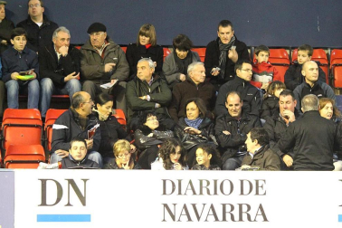 Búscate en la grada del Osasuna 2- Betis 1