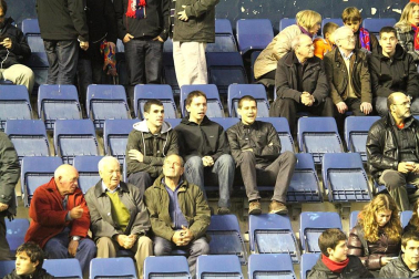 Búscate en la grada del Osasuna 2- Betis 1