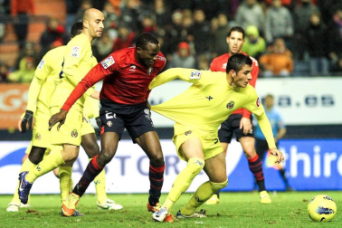 Imágenes del partido entre Osasuna y Villarreal que se ha disputado este domingo en Pamplona