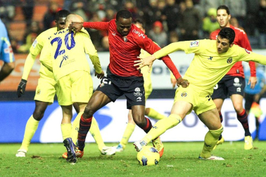 Imágenes del partido entre Osasuna y Villarreal que se ha disputado este domingo en Pamplona