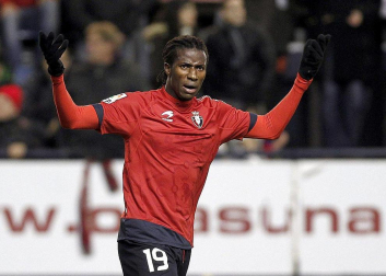 Imágenes del partido entre Osasuna y Villarreal que se ha disputado este domingo en Pamplona