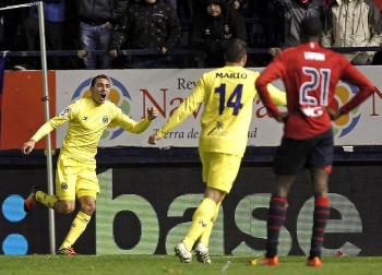 Imágenes del partido entre Osasuna y Villarreal que se ha disputado este domingo en Pamplona