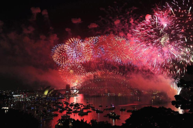 Imágenes de las celebraciones en distintas partes del mundo de la llegada del Año Nuevo 2012 y la despedida de 2011 en la tradicional Nochevieja.