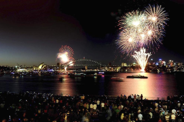 Imágenes de las celebraciones en distintas partes del mundo de la llegada del Año Nuevo 2012 y la despedida de 2011 en la tradicional Nochevieja.