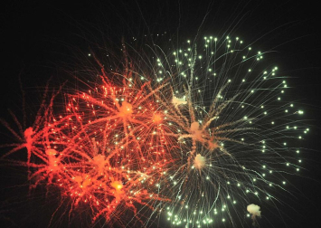 Imágenes de las celebraciones en distintas partes del mundo de la llegada del Año Nuevo 2012 y la despedida de 2011 en la tradicional Nochevieja.