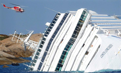 Varias personas han muerto y otras han resultado heridas, mientras continúan las labores de rescate de los pasajeros del crucero Costa Concordia, que encalló la noche del viernes en la isla italiana de Giglio.