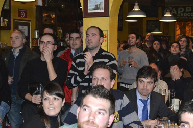 Los pamploneses disfrutan del partido de ida de cuartos de final de la Copa del Rey que enfrentó a Real Madrid y Barça
