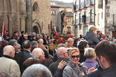 Sangüesa honra a San Sebastián