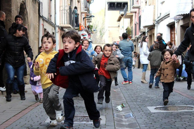 Sangüesa honra a San Sebastián