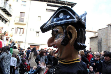 Sangüesa honra a San Sebastián