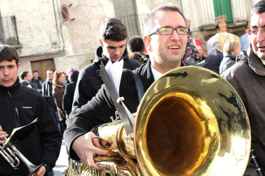 Sangüesa honra a San Sebastián