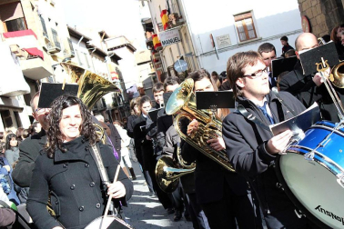 Sangüesa honra a San Sebastián
